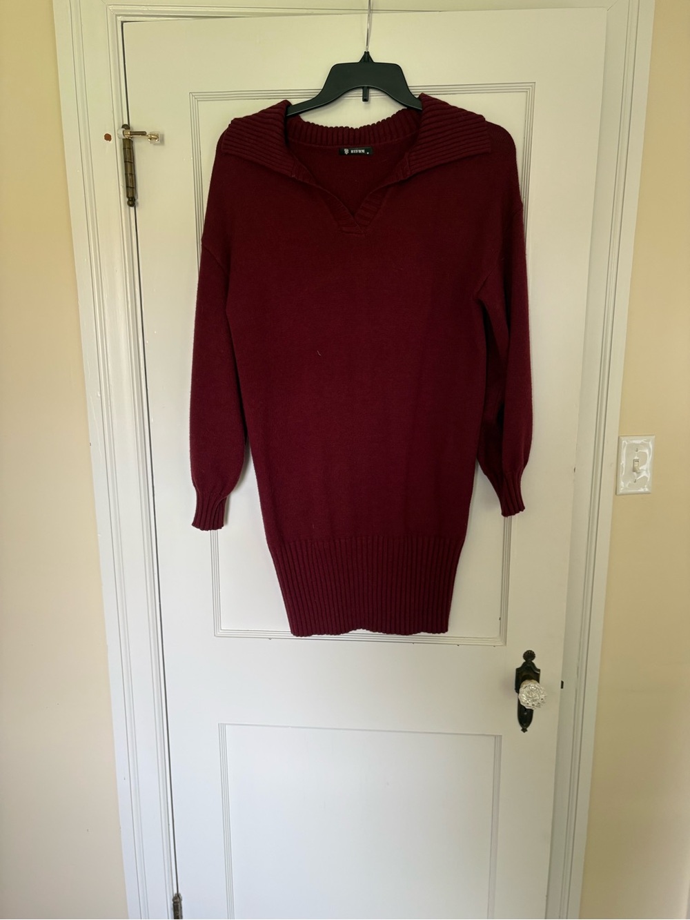 Classic V-Neck Knit Sweater Dress in Burgundy